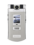 Best available price of Sony Ericsson Z800 in Poland