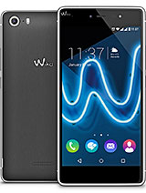 Best available price of Wiko Fever SE in Poland
